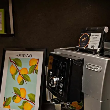 Апартамент Heart Of - Optional Paid Parking София