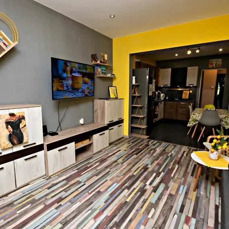 Heart Of - Optional Paid Parking София