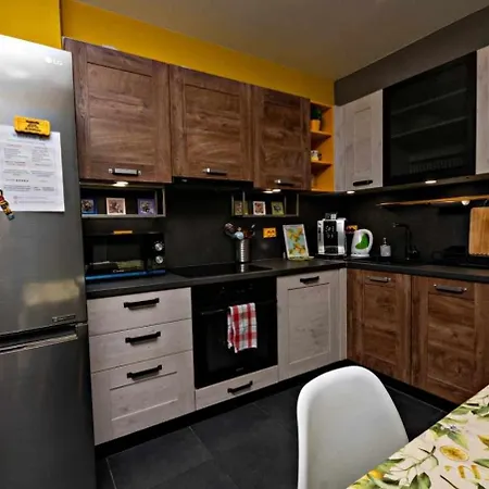 Apartament Heart Of - Optional Paid Parking